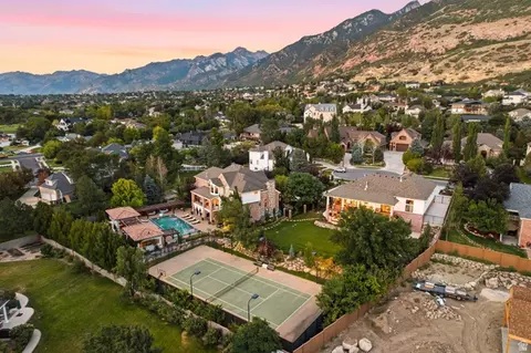 View/Area - 12308 S Mariah Cir E, Draper, UT 84020 photo 17 of 19