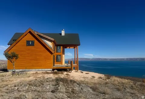 1249 N Sculpin Loop, Garden City, UT 84028