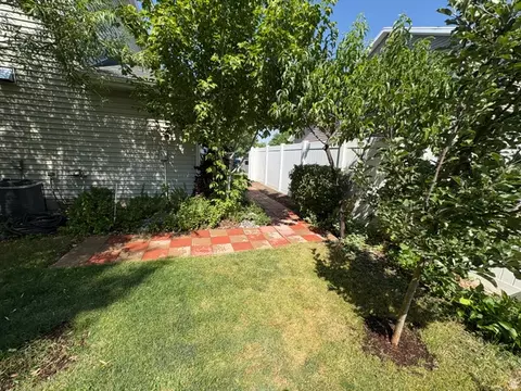 922 N 480 W, Logan, UT 84321 photo 4