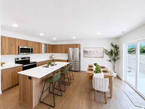 1068 N Summit View Dr W, Harrisville, UT 84404 photo 7