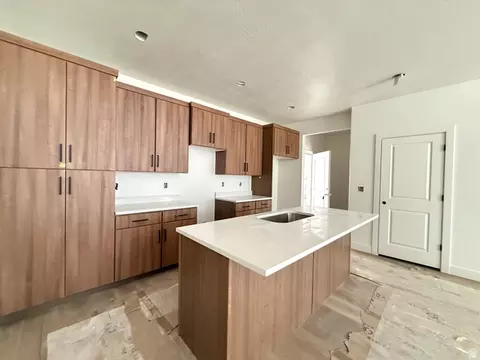 6960 W Hidden Hills Way #311, West Jordan, UT 84081