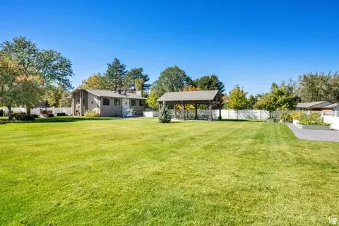 Exterior - 6907 S 745 E #G, Midvale, UT 84047 photo 3 of 4