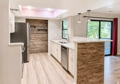Kitchen - 6907 S 745 E #G, Midvale, UT 84047 photo 2 of 2