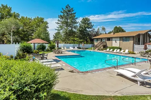 Exterior - 6907 S 745 E #G, Midvale, UT 84047 photo 4 of 4