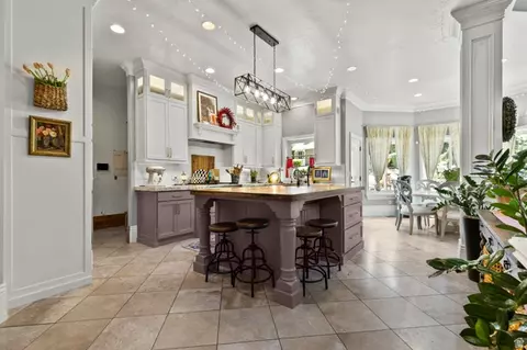 Kitchen - 1559 E Wasatch Dr S, Ogden, UT 84403 photo 2 of 5
