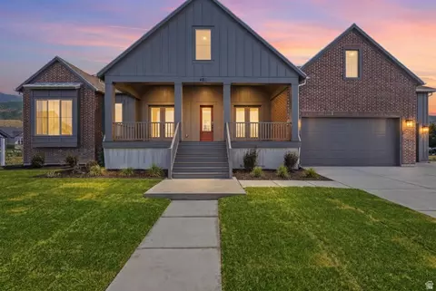 587 S Daniel Dr #817, Farmington, UT 84025