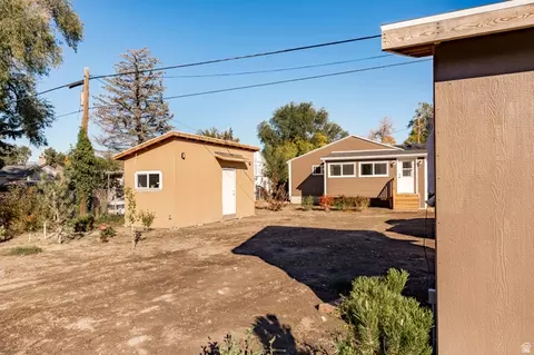 4658 S Box Elder St, Murray, UT 84107 photo 15