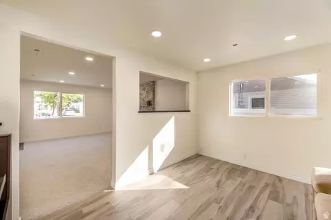 4658 S Box Elder St, Murray, UT 84107 photo 7