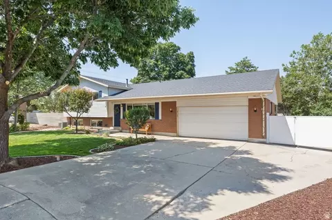 2370 E Quail Run Cir, Sandy, UT 84093 photo 34