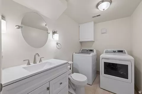 2370 E Quail Run Cir, Sandy, UT 84093 photo 29