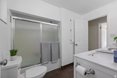 2370 E Quail Run Cir, Sandy, UT 84093 photo 17