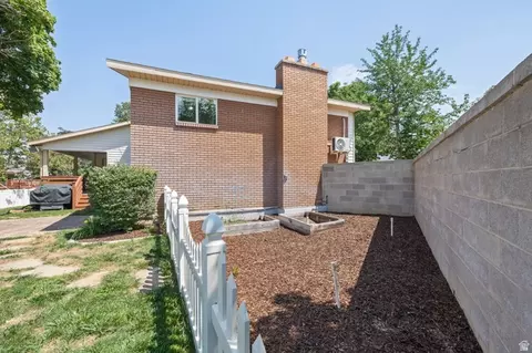2370 E Quail Run Cir, Sandy, UT 84093 photo 44
