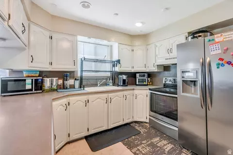 1073 E 120 S, Spanish Fork, UT 84660 photo 5