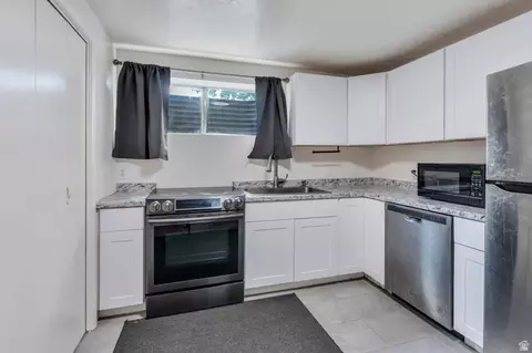 Kitchen - 1073 E 120 S, Spanish Fork, UT 84660 photo 3 of 3