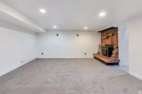 Living - 1073 E 120 S, Spanish Fork, UT 84660 photo 8 of 8