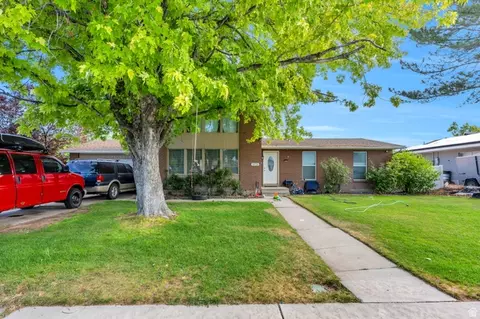1073 E 120 S, Spanish Fork, UT 84660 photo 2