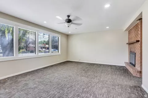 Living - 1073 E 120 S, Spanish Fork, UT 84660 photo 3 of 8