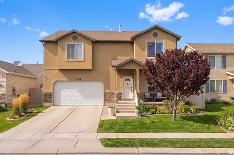 2309 E Hitching Post Dr, Eagle Mountain, UT 84005 photo 4