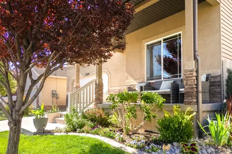 2309 E Hitching Post Dr, Eagle Mountain, UT 84005 photo 1