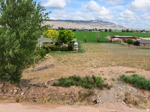 545 E 700 N, Richfield, UT 84701 photo 3