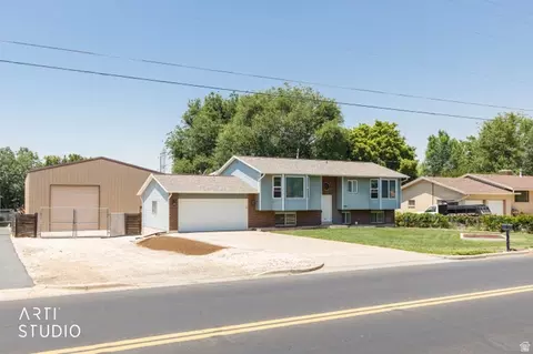 5895 S 3100 W, Roy, UT 84067