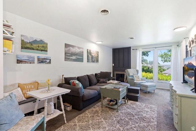 424 N Center St #112, Salt Lake City, UT 84103