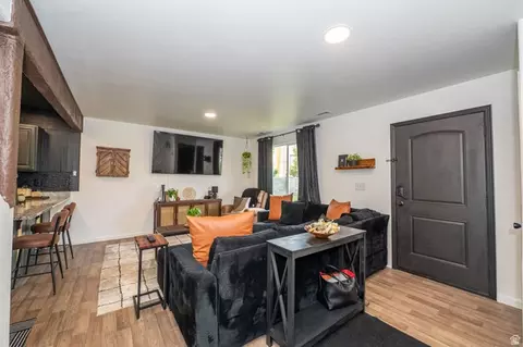 435 E 475 N, Ogden, UT 84404 photo 5