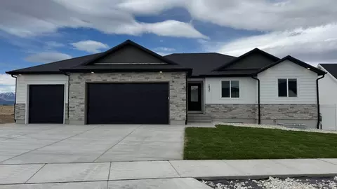 1837 N Mantle Way #405, Tooele, UT 84074