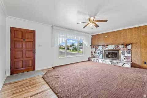 Living - 81 E 1700 S, Bountiful, UT 84010 photo 1 of 3
