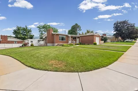 Exterior - 81 E 1700 S, Bountiful, UT 84010 photo 2 of 7