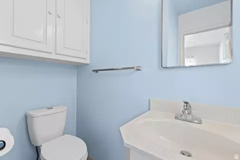 Bath - 81 E 1700 S, Bountiful, UT 84010 photo 2 of 3