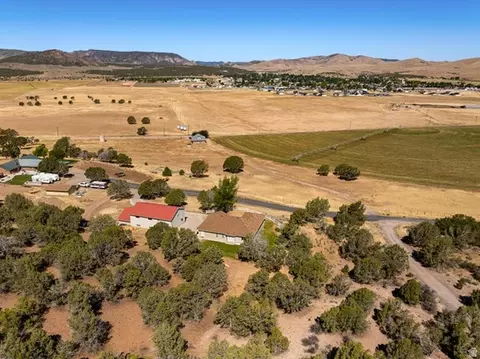 View/Area - 595 S 1200 E, Enterprise, UT 84725 photo 4 of 6