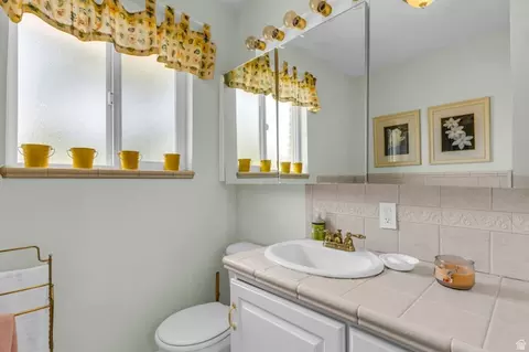 19 N 750 W, Orem, UT 84057 photo 26