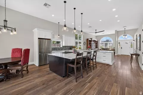 Kitchen - 4297 Beeman Dr, Moab, UT 84532 photo 3 of 7