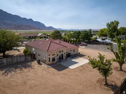 Exterior - 4297 Beeman Dr, Moab, UT 84532 photo 8 of 9