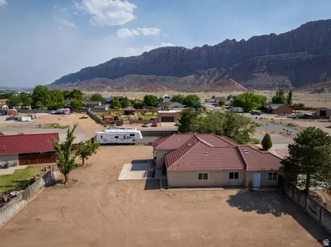 View/Area - 4297 Beeman Dr, Moab, UT 84532 photo 4 of 19