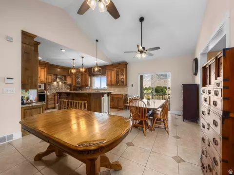 Dining - 1317 E South Pond Cir, Mapleton, UT 84664 photo 3 of 3
