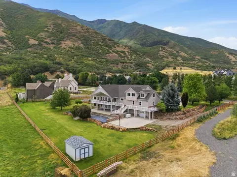 View/Area - 1317 E South Pond Cir, Mapleton, UT 84664 photo 1 of 5