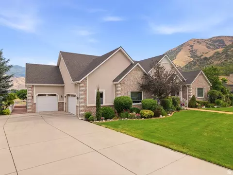 Exterior - 1317 E South Pond Cir, Mapleton, UT 84664 photo 6 of 7