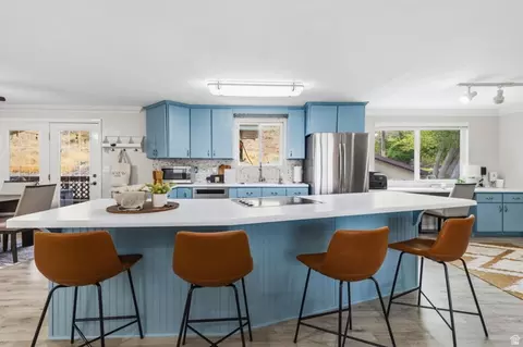 Kitchen - 637 S 850 E, Centerville, UT 84014 photo 2 of 3