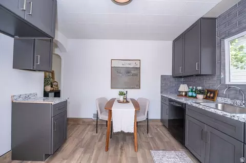 Kitchen - 5 W Miller St S, Murray, UT 84107 photo 6 of 6