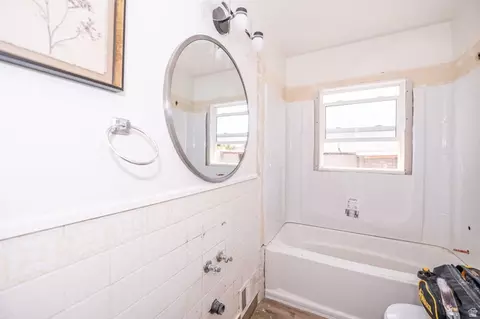 Bath - 5 W Miller St S, Murray, UT 84107 photo 1 of 1