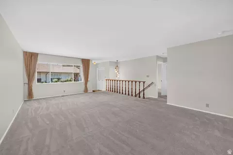 Living - 957 E 5014 S, Murray, UT 84117 photo 4 of 9