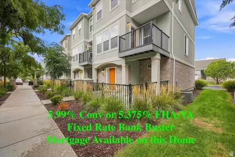 1818 W Torlundy Dr, Riverton, UT 84065