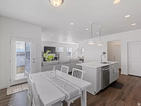 Dining - 1438 N 1190 E, Payson, UT 84651 photo 1 of 1