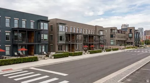 5323 W Centerfield Dr #117, South Jordan, UT 84009