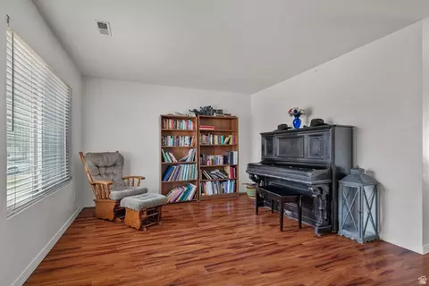Living - 2028 S 875 E, Clearfield, UT 84015 photo 1 of 3