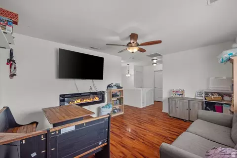 Entry Way - 2028 S 875 E, Clearfield, UT 84015 photo 1 of 1