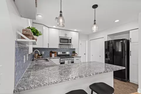 Kitchen - 341 E Heather Ridge Cir, Sandy, UT 84070 photo 1 of 4