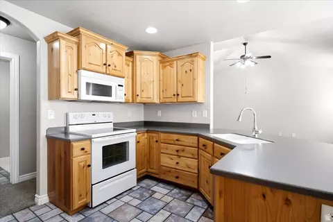 2537 S Elm Grove Dr, Perry, UT 84302 photo 14
